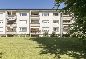 Großzügige 4,5-Zimmer-Wohnung mit Balkon und Weitblick über Ulm