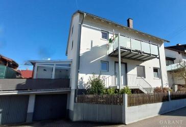 Zweifamilienhaus - gut vermietet mit Ausbaupotenzial!
