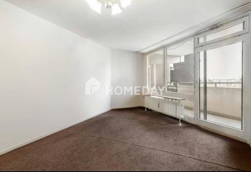 Dreizimmerwohnung + Esszimmer, Loggia und Garagenstellplatz in gepflegter Wohnanlage