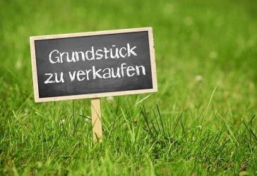 Trudering: Spitzenlage, sonniges Grundstück 927m², mit Altbestand in ruhiger Seitenstraße