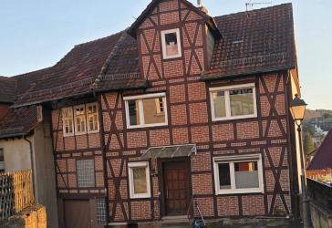 Einfamilienhaus mit viel Potenzial in zentraler Lage von Spangenberg.