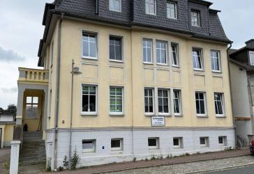 Haus mit 3 Wohnungen in Ebersdorf