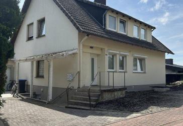 Renditestarkes 3-FamilienHaus mit ca. 20% Ist-Rendite
