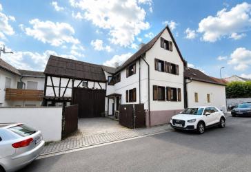 Einfamilienhaus mit Scheune in ruhiger Lage von Karben-Petterweil!