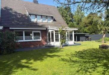 gepflegtes, laufend modernisiertes Wohnhaus in zentrumsnaher Lage von Papenburg zu verkaufen