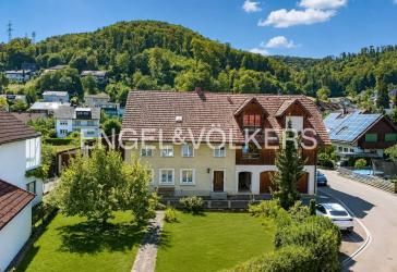 Vermietetes Mehrfamilienhaus mit attraktivem Ausbaupotenzial - Investieren mit Perspektive