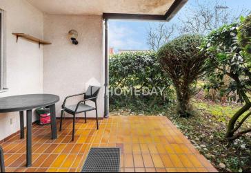 Wohnen auf einer Ebene mit Terrasse, Garten, Garage und Stellplatz