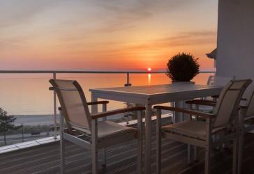 Ostsee pur: Wohnen mit unverbaubarem Meerblick.