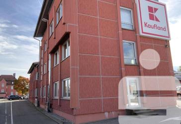 Flexible Räume auf 2 Etagen von 130 qm - 270 qm mit vielen Parkplätzen