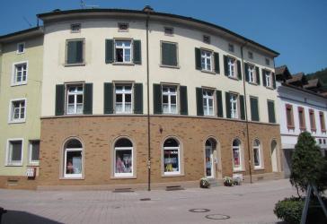 Vorschaubild Mehrfamilienhaus