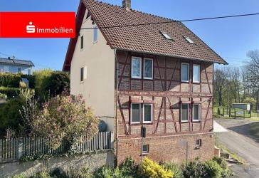 Hübsches Fachwerkhaus mit großem Grundstück