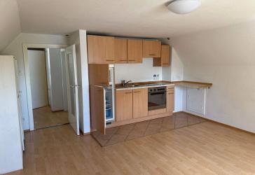 Handwerker aufgepasst. 1-Zimmer-Apartment mit Ausbaureserve, provisionsfrei.