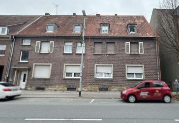Drei Einheiten unter einem Dach, zentrales Mehrfamilienhaus in Rheine