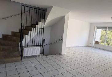 DHH mit Einliegerwohnung, neuen Bädern, neuer Heizung und Garage in BLG Schildgen