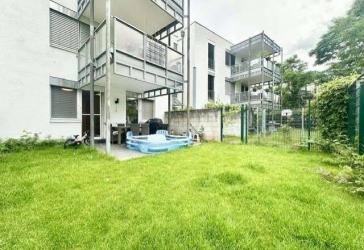 Ihr Familienglück beginnt hier: Exklusive Terrassenwohnung mit Traumgarten in Steinberg