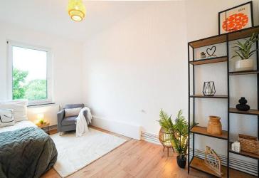 Hohe Decken & moderner Wohnkomfort - attraktive 3-Zimmer-Wohnung
