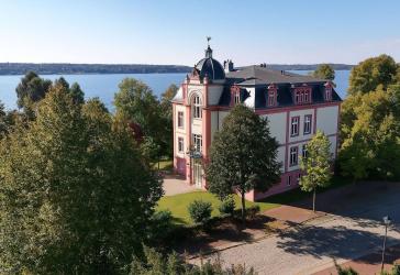 Vorschaubild Villa