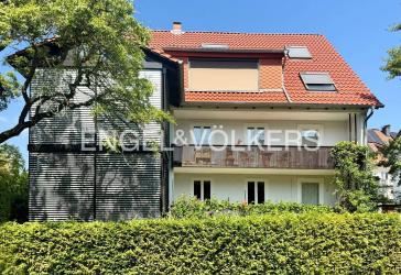 Lichtdurchflutete Dachgeschosswohnung im Ostviertel!