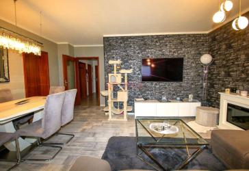 Ein Zuhause zum Wohlfühlen - helle 4-Zimmer-Wohnung mit Balkon & eigenem Stellplatz
