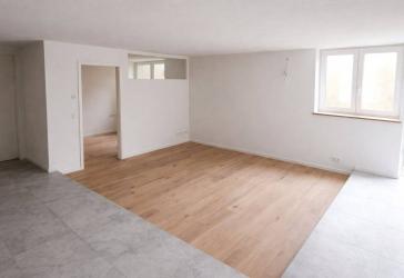 Hochwertige, helle 2-Zimmer Wohnung (Bj. 2023) in Wolfschlugen
