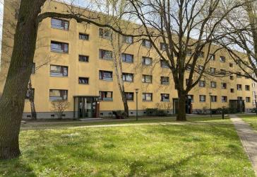 Vermietete 3 Zimmer Wohnung im 1. Obergeschoss - am Volkspark Potsdam