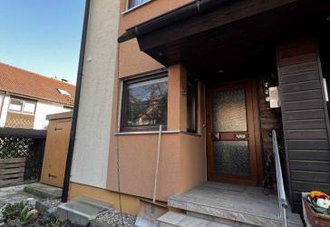 Vorschaubild Reihenendhaus