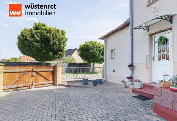 Vorschaubild Reihenendhaus