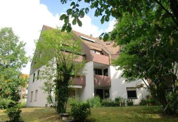Kapitalanlage: Vermietete 3 Zi.-DG ETW in Stein - West / Wohnung kaufen