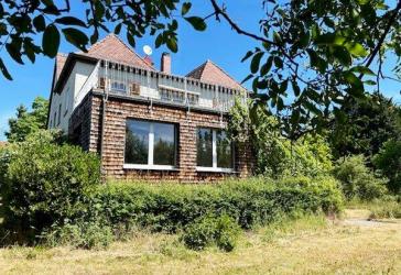 Vorschaubild Villa
