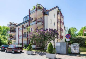 Sehr gut ausgestattete 4 Zimmer Eigentumswohnung in Premium Lage am Mainufer