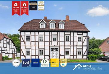 Provisionsfrei! Kernsanierte Dreizimmerwohnung in historischem Gebäude