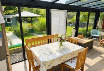 Provisionsfrei: Reihenendhaus mit großem Garten, Warmwintergarten und flexibler Raumaufteilung in Holzminden