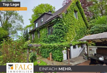 Charmantes Einfamilienhaus mit ELW und weiteren 20qm Zimmern im Untergeschoss mitten in der Natur