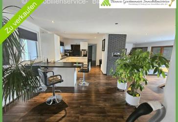 Repräsentatives Bungalow auf großem Grund in top Lage bei Aalen!