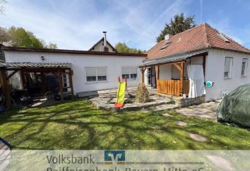 Charmantes Wohnhaus mit Potenzial für Handwerker in Schweitenkirchen!
