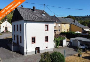 Immobilie mit Potenzial in einer beliebten Weinregion - Einfamilienhaus in Konz-Obermennig