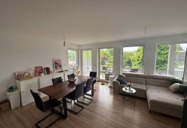 Durchdachter Grundriss mit großem Balkon: 3-Zimmer-Wohnung in Bad Nauheim