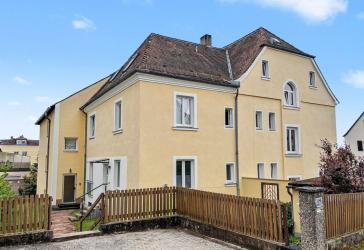 Gestalten Sie Ihre Rendite selbst! Gepflegtes Mehrfamilienhaus in Lauflage zur Bayreuther Innenstadt