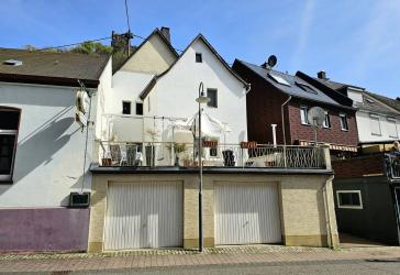Vorschaubild Reihenendhaus