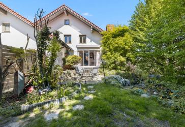 Vorschaubild Villa