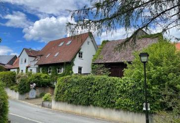 Allein oder mit Freunden: EFH mit Bauplatz