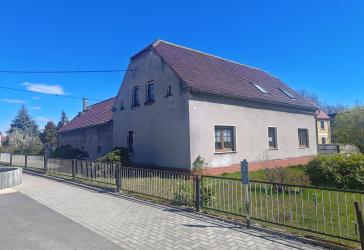 Charmanter Drei-Seitenhof mit großem Grundstück in ruhiger Lage bei Kamenz
