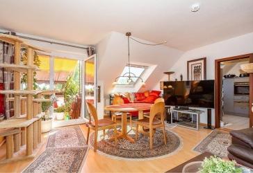 Investment vor den Toren Berlins - Vermietete Dachgeschosswohnung in Schönefeld