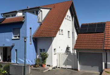 Ruhige großzügige Doppelhaushälfte für die ganze Familie - keine Maklerprovision!