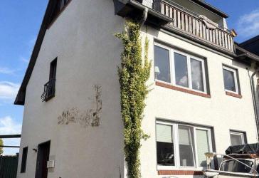PROVISIONSFREI gepflegtes 3-Familien Architektenhaus mit Fördeblick