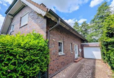 Grosszügiges EFH mit Einliegerwohnung