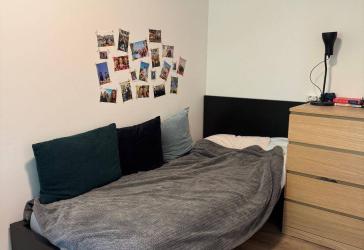 Schönes WG-Zimmer mit eigenem Bad