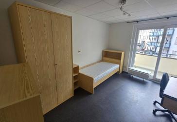 WG Zimmer, möbliert mit Balkon, Würzburg Innenstadt