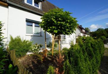 Ein Haus zwei Wohnungen - 217 m² Wohnfläche & Garten - Bielefeld Brackwede/ Ummeln - provisionsfrei