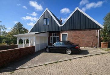 Historischer Charme & moderner Komfort - modernisiertes Einfamilienhaus mit Ausbaureserve